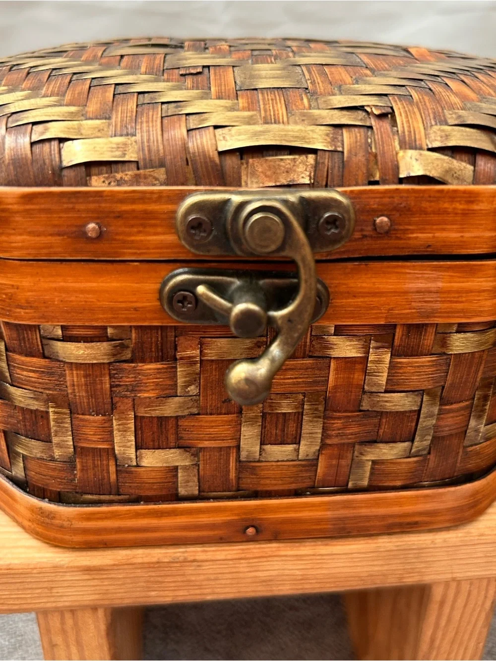 Woven Brown Rattan Jewelry Chest with Antique-Style Latch